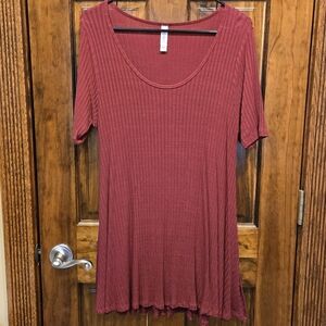 Lularoe Solid Red Ribbed Perfect T EUC Small